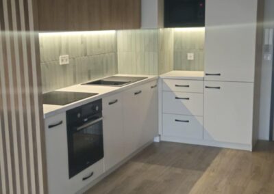 f1cb9956-766e-4fab-b171-4d6f9e596e64